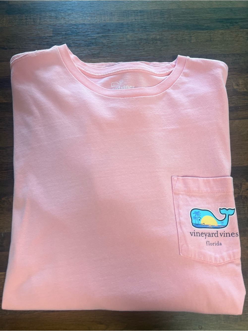 Vineyard Vines Women’s Light Pink Whale Pocket Tee